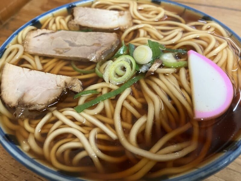 丸デブ総本店の中華そばの写真②
