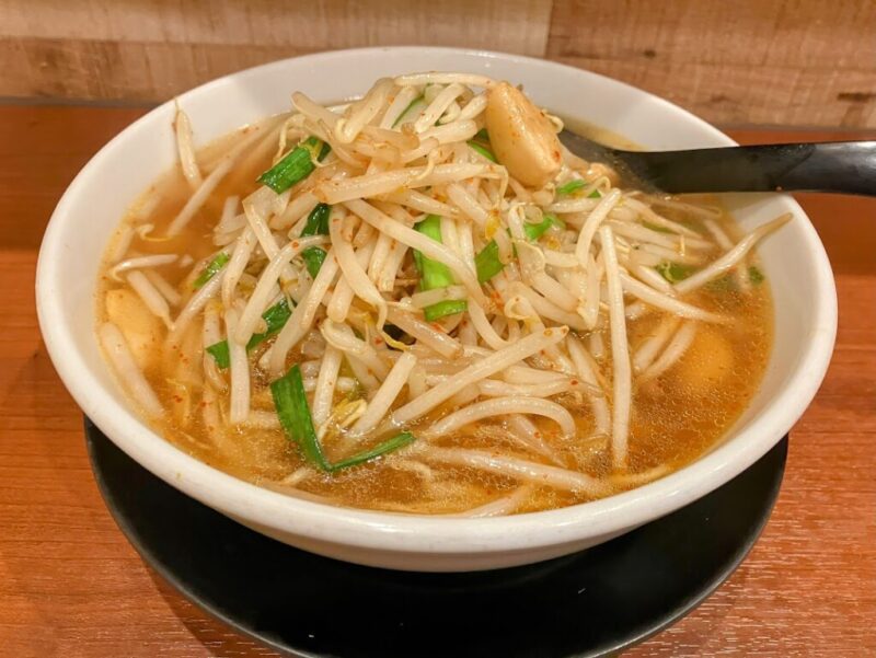 新京名駅西口店のベトコンラーメンの写真