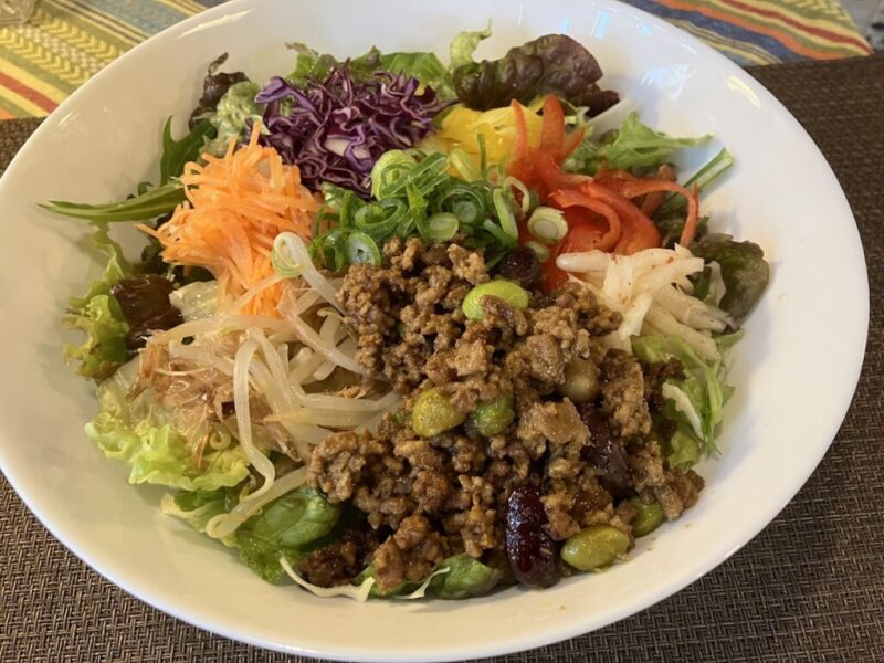 まぜびびスパイスカレーの写真2