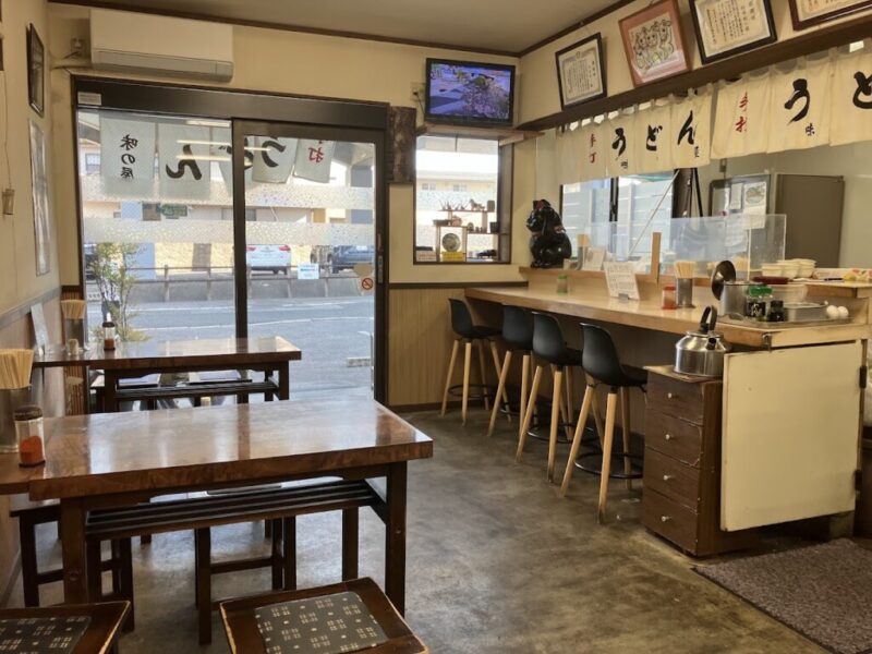 味の屋店内の写真①