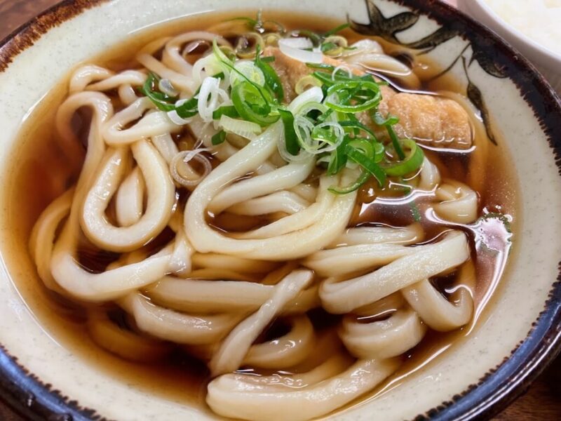 味の屋のうどんの写真
