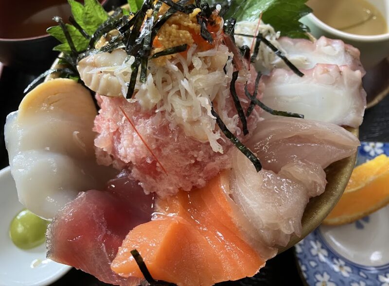 つれづれの北海道丼のエビを除いた写真