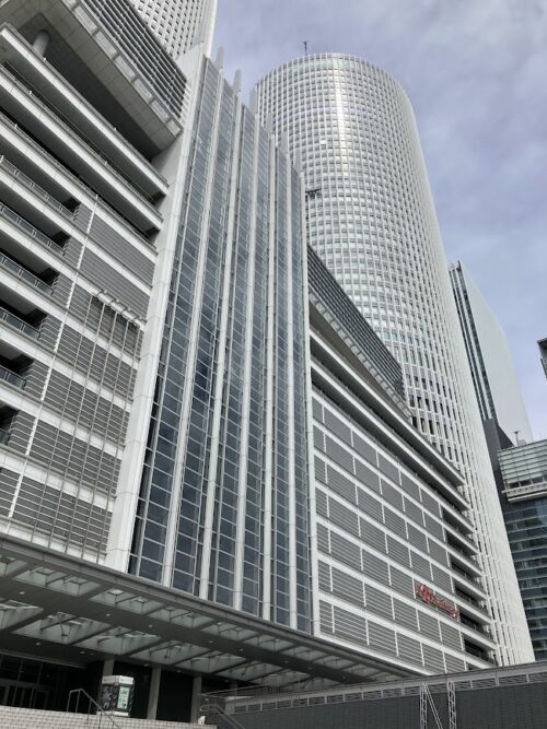 JR名古屋高島屋のビルの写真