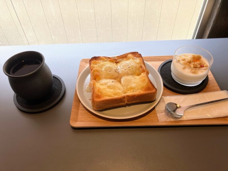 PORT COFFEEのPORTブレンドとモーニングの写真