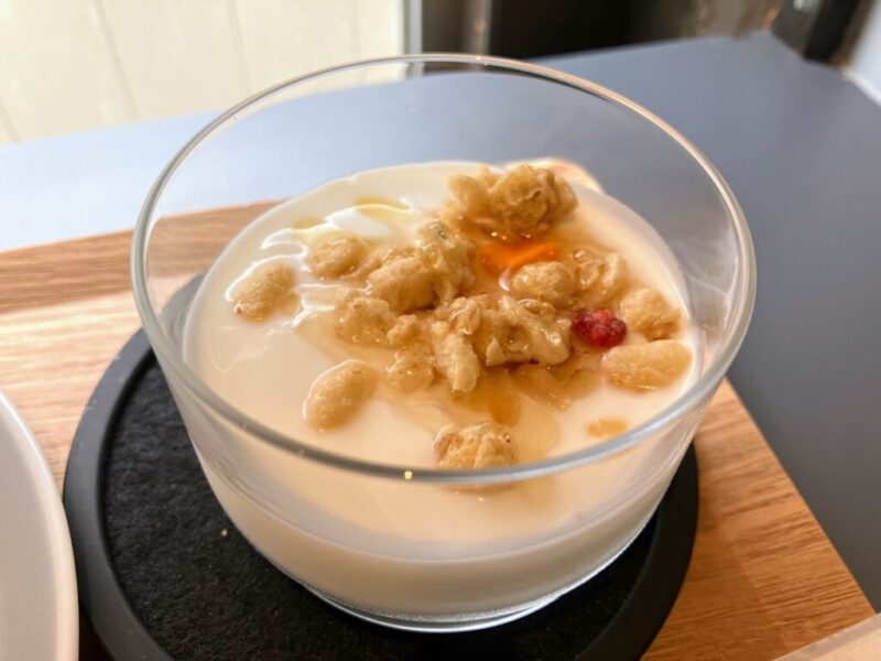 PORT COFFEEのモーニングのヨーグルトの写真