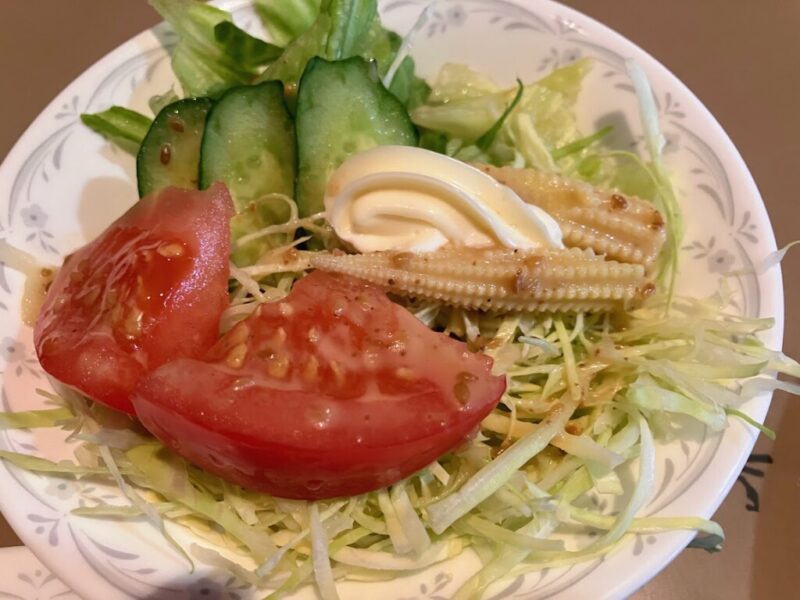 ルパンのランチ サラダの写真